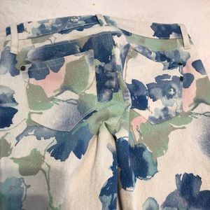 Genetic Blue flower jeans size 26